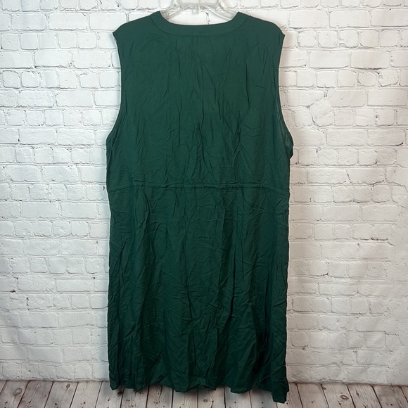 BloomChic Green Sleeveless Button Front Tie Waist Dress Plus Size 12 & 22/24 3X - Picture 6 of 6